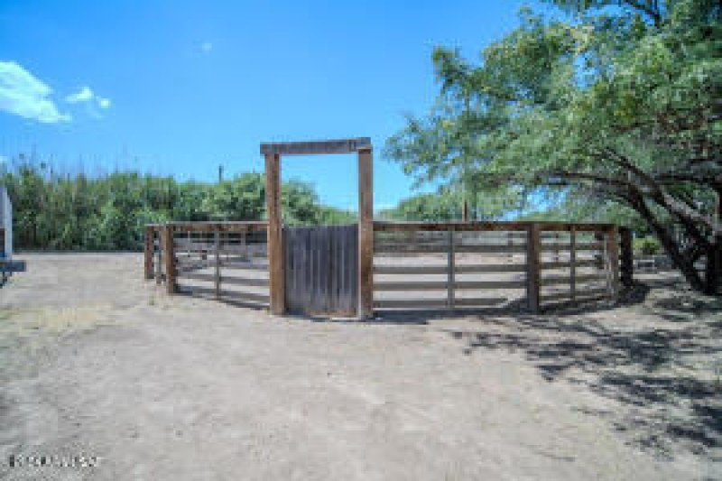 Round Pen