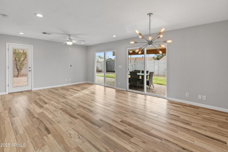 7443 E Taylor St-32