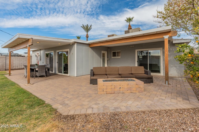 7443 E Taylor St-46