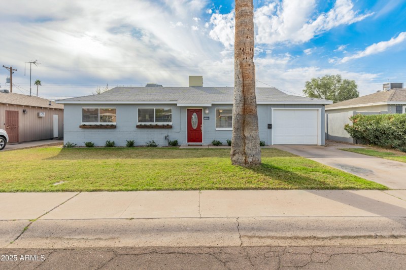 7443 E Taylor St-51