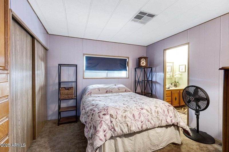 Guest Bedroom 125