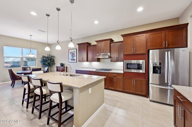 33-web-or-mls-N Beverly Pl-014