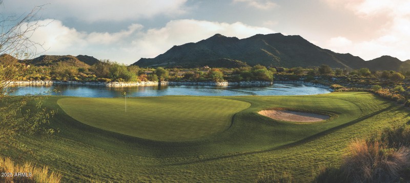hole 17 founders