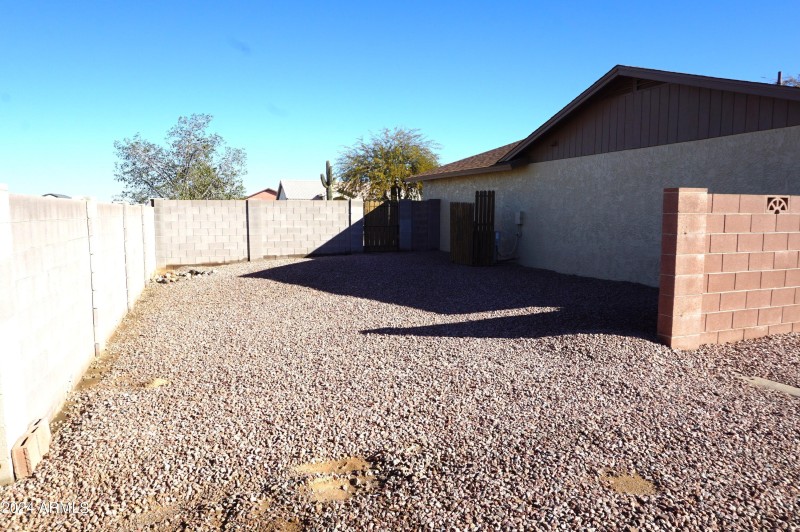 Side yard
