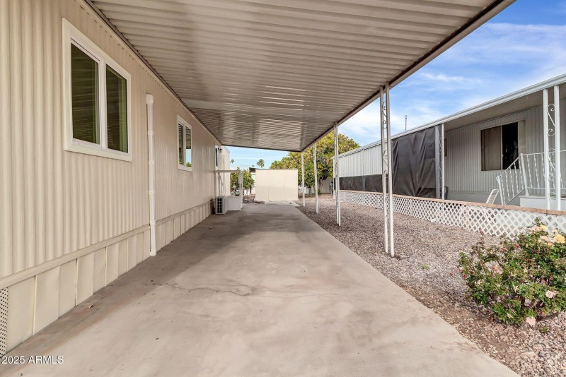 300 S Val Vista Dr 152-4