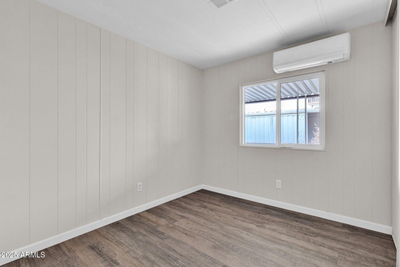 300 S Val Vista Dr 152-18