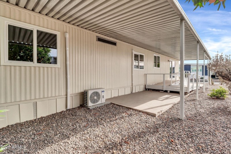 300 S Val Vista Dr 152-24