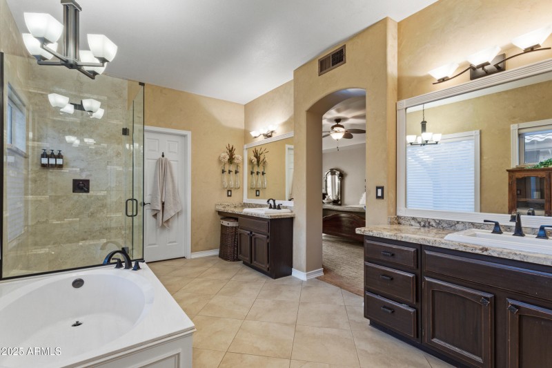 Primary bath