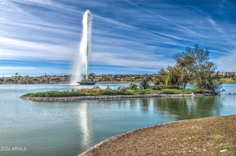 FOUNTAIN HILLS FOUNTAIN 4