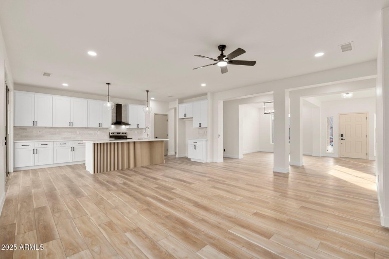 14426 W Gunsight Dr - 15