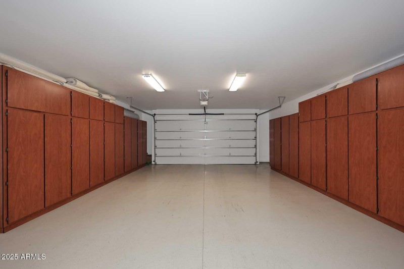 4 Car Tandem Garage