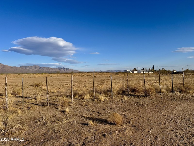 75807043491__7600CB12-77E9-4056-B74E-08D