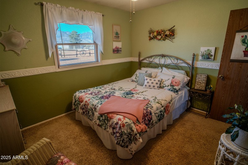 Bedroom_1