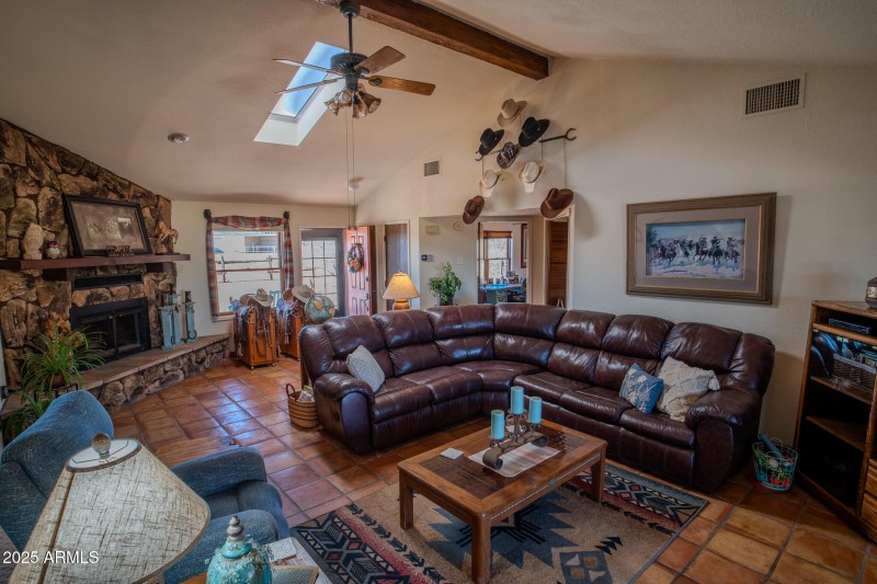 Living_Room_2