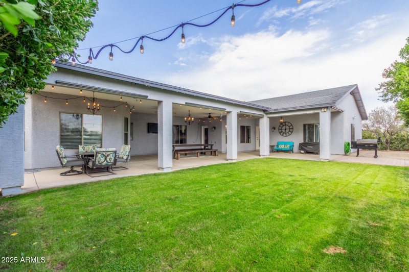 Extensive back patio