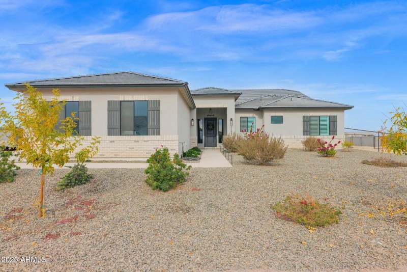 3588 W New Life Ln