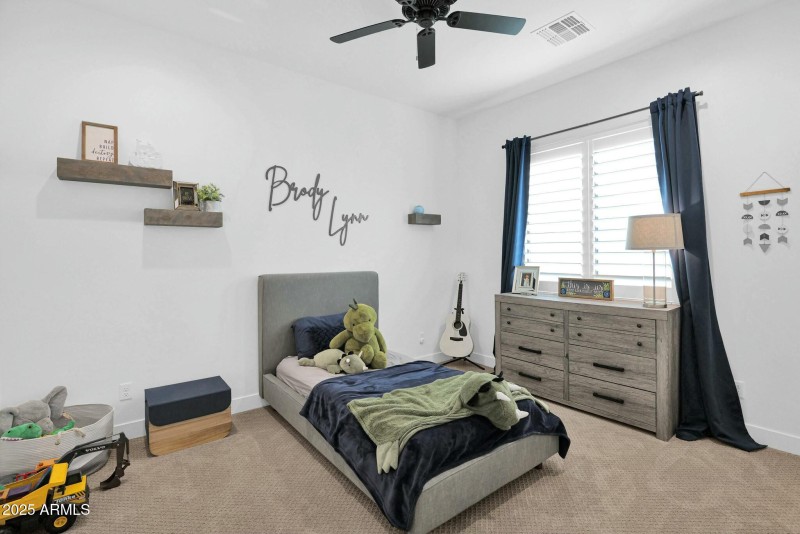 3588 W New Life Ln