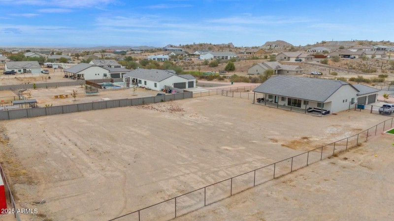 3588 W New Life Ln