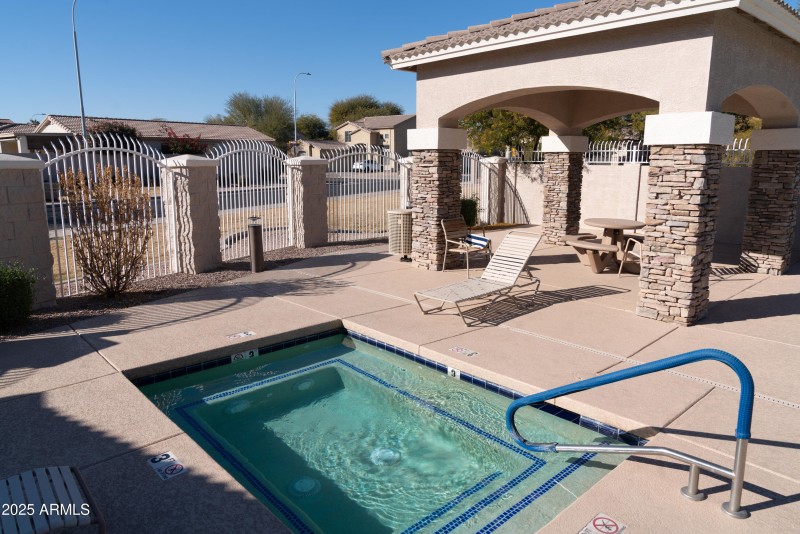 Community Pool 6