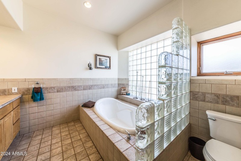 Primary Tub