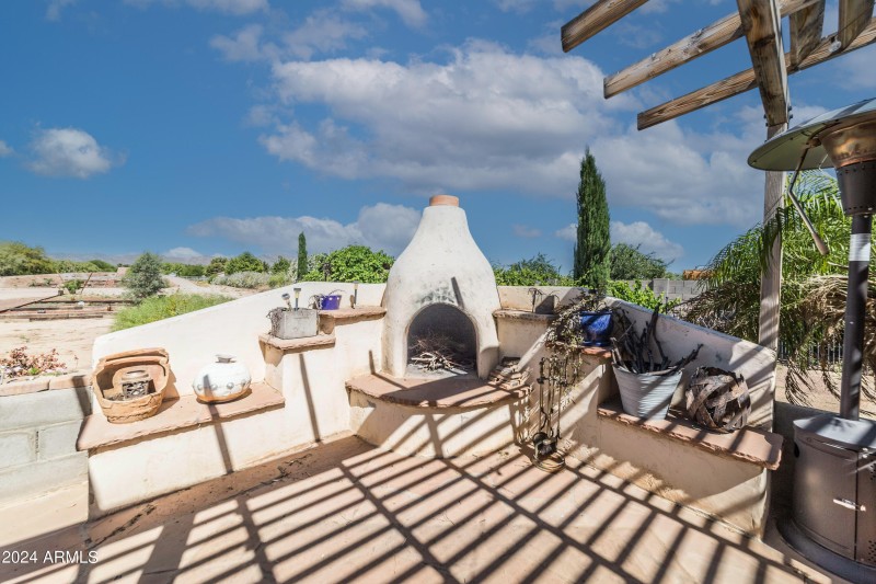 Outdoor Woodfire Oven