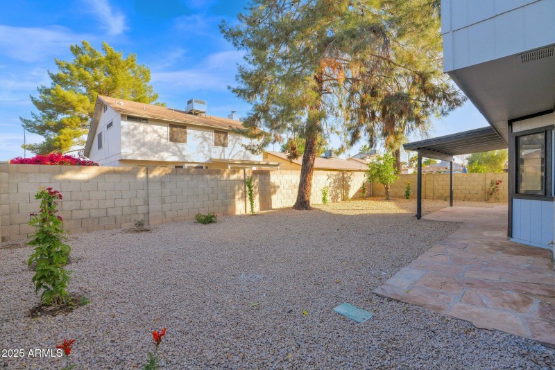 9-web-or-mls-P1054470