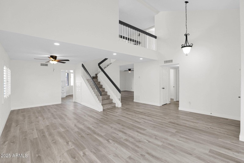 19-web-or-mls-P1054485