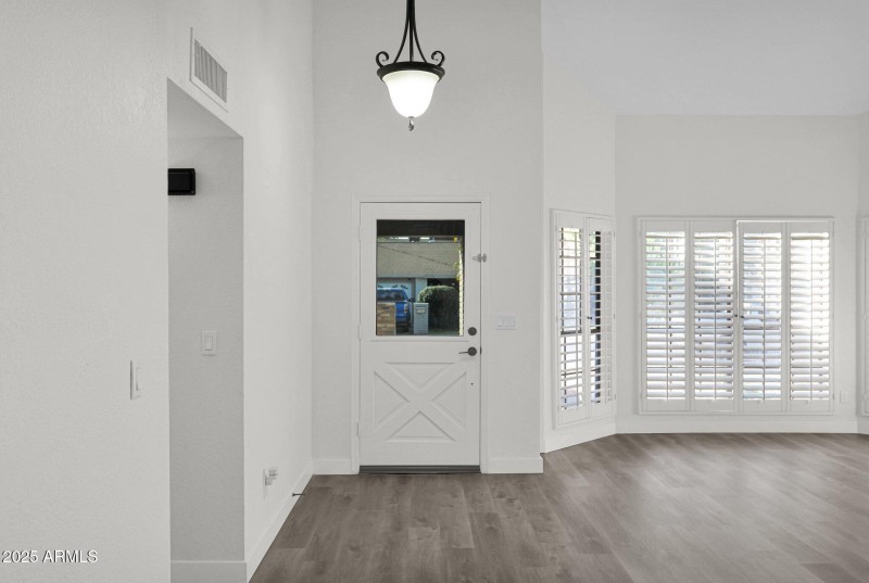 24-web-or-mls-P1054494