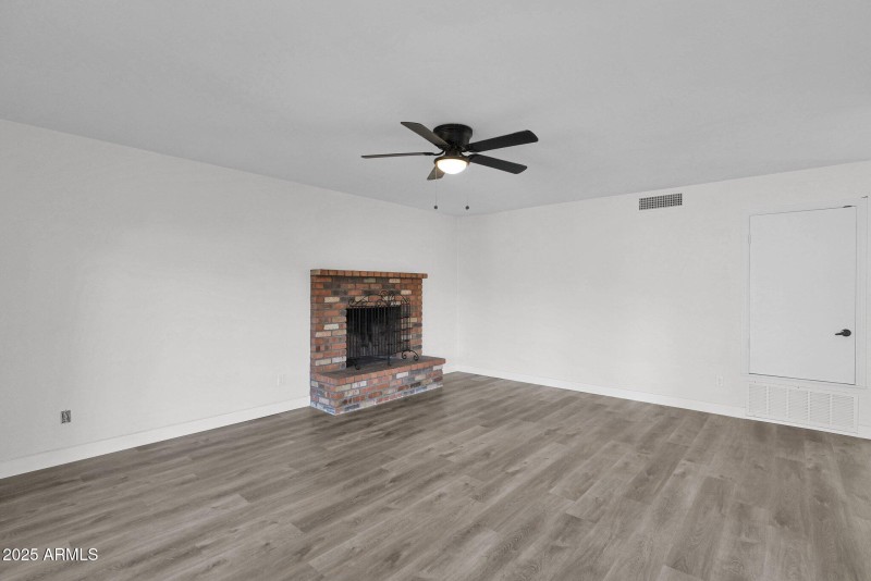 27-web-or-mls-P1054499