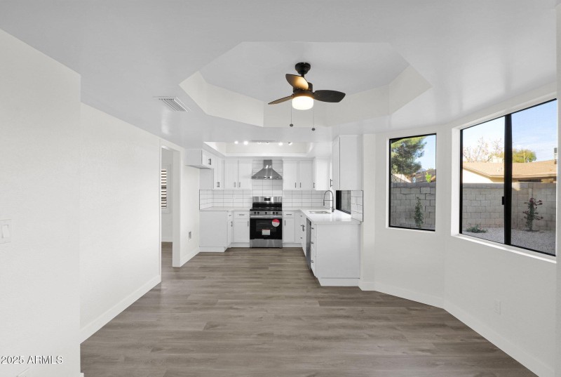 28-web-or-mls-P1054500