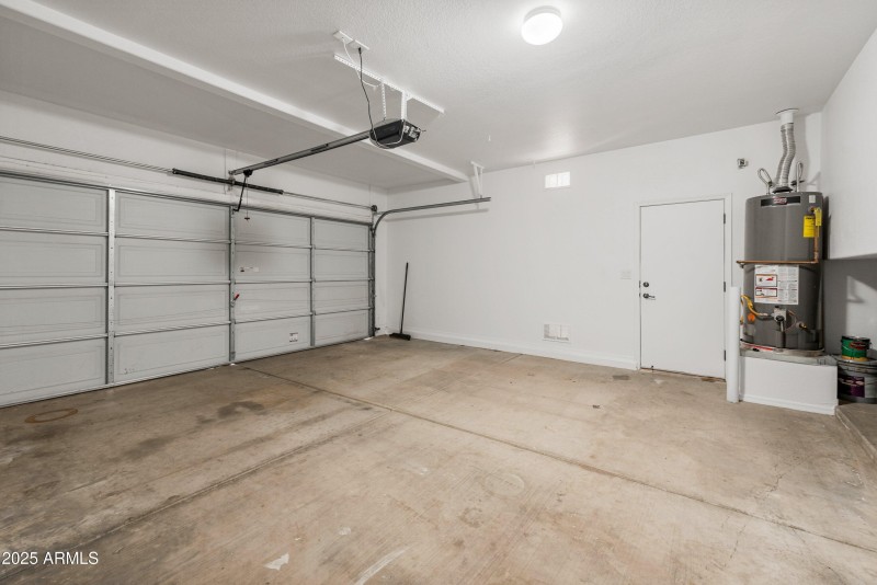 14-826-E-Bradstock-Way-14