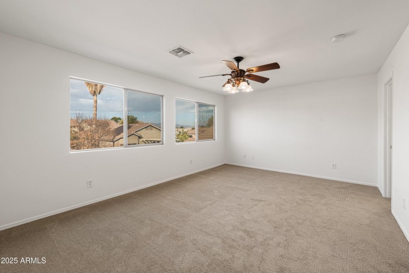 20-826-E-Bradstock-Way-20