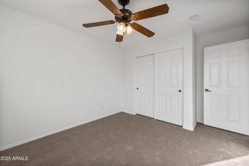 27-826-E-Bradstock-Way-27