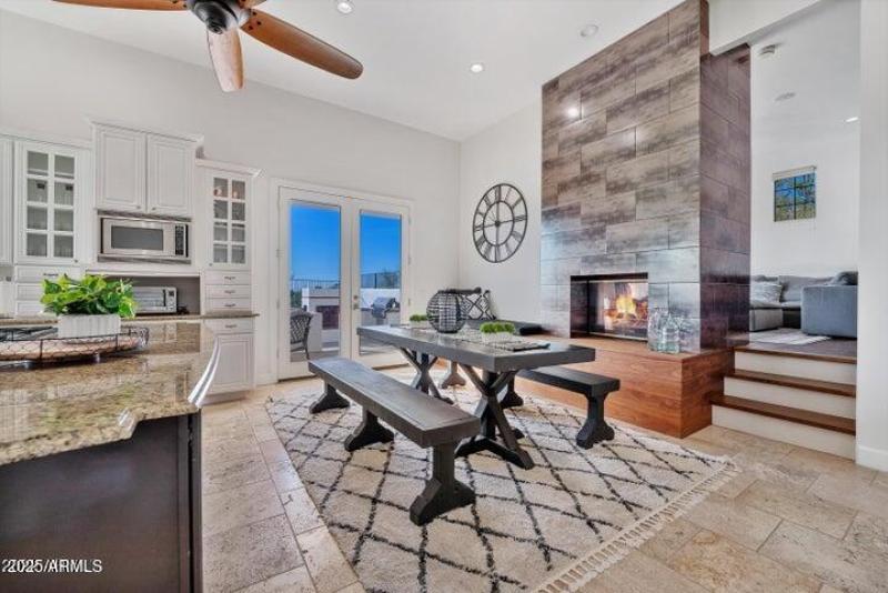 Double sided fireplace