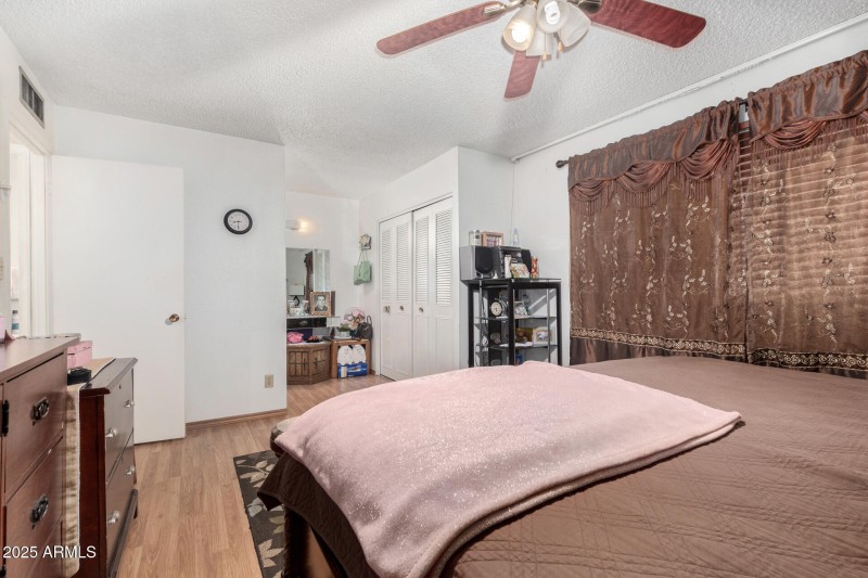 20 - 43rd