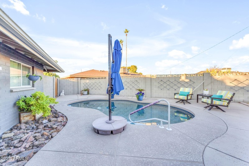 pool