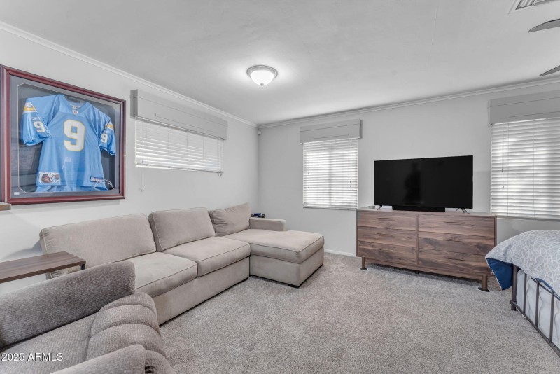 Suite living space