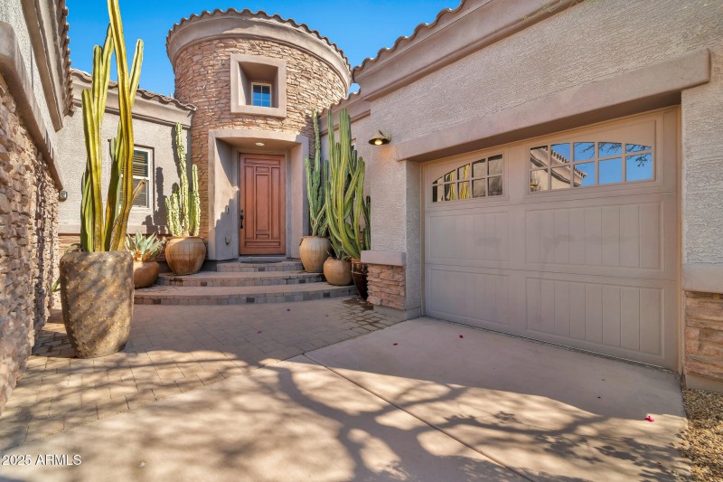 18672 W Santa Irene Dr-3
