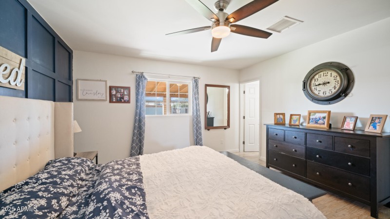 3737 W Morrow Dr - 05