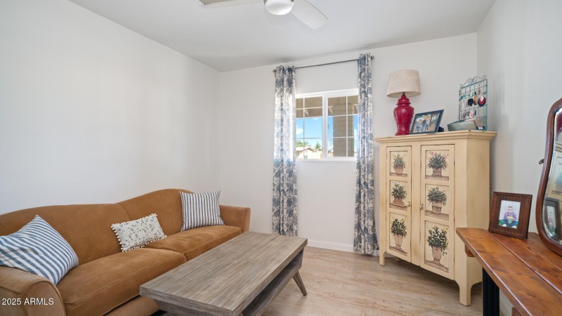 3737 W Morrow Dr - 08