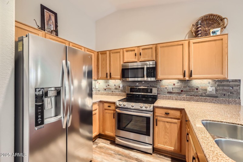 1486 E Augusta Ave - Web Quality - 012 -