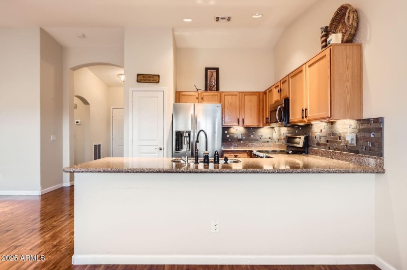 1486 E Augusta Ave - Web Quality - 015 -