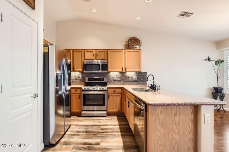1486 E Augusta Ave - Web Quality - 016 -