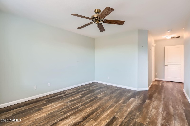 1486 E Augusta Ave - Web Quality - 019 -