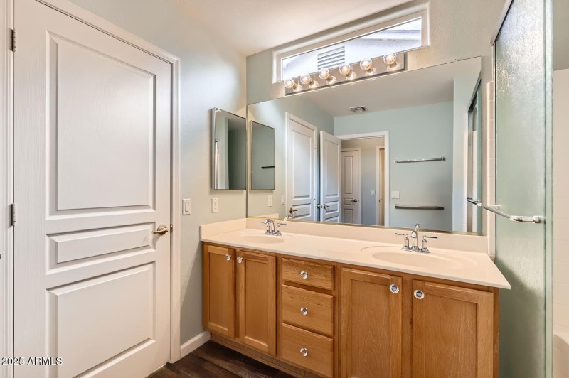 1486 E Augusta Ave - Web Quality - 020 -