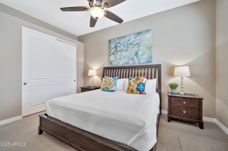 18672 W Santa Irene Dr-27