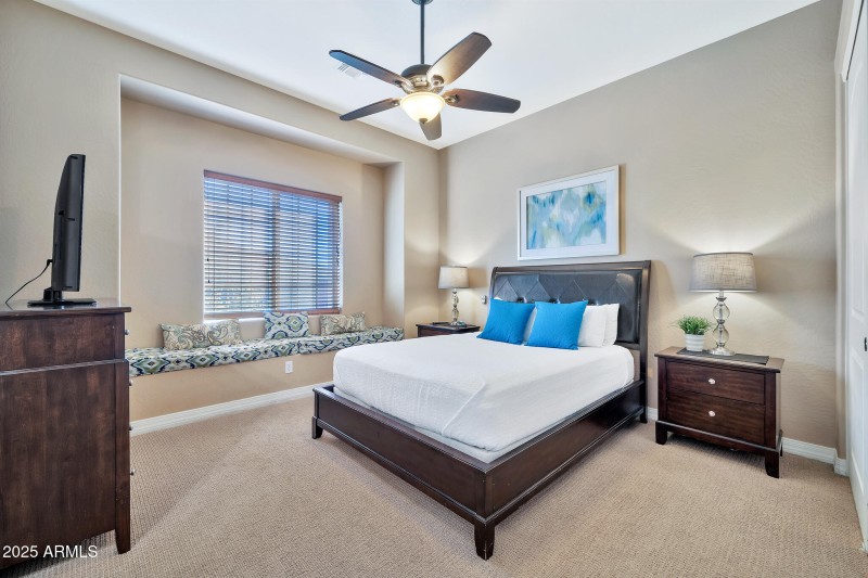 18672 W Santa Irene Dr-31