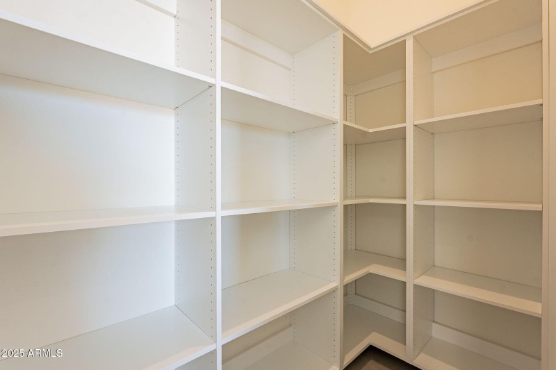 Walk-in Pantry