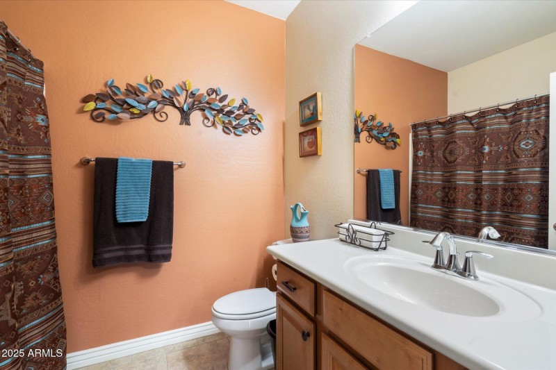 2nd bathroom