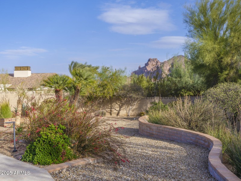 Listings_3921_E_SanMiguel_Ave_Reshoot-26